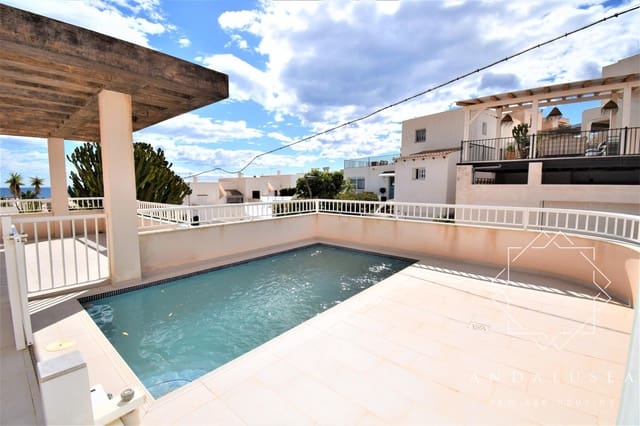 Chalet de 4 habitaciones en Mojácar en venta con piscina - 790.000 € (Ref: 6824850)