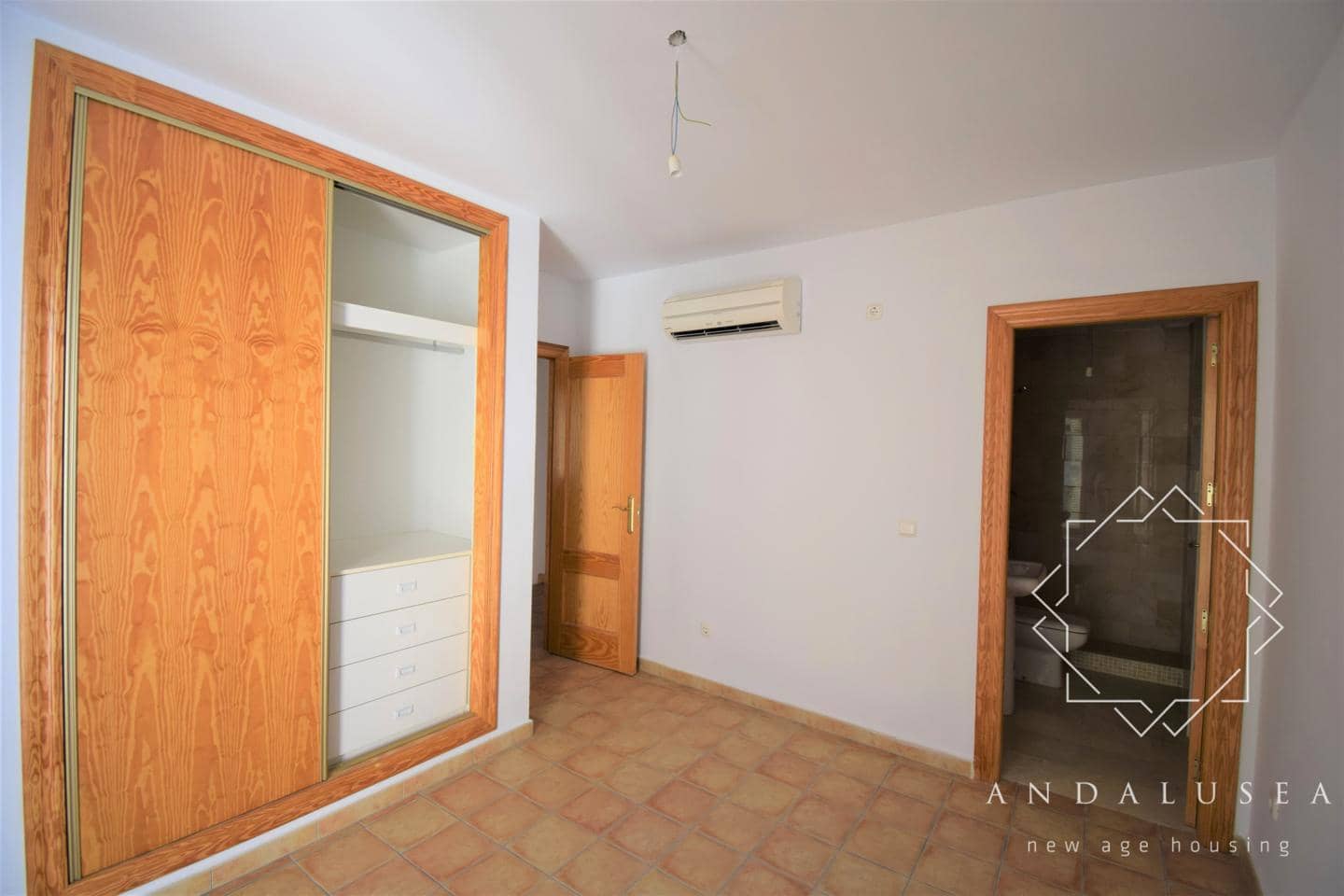 2 soveværelse Lejlighed til salg i Bedar med garage - € 149.000 (Ref: 6945915)