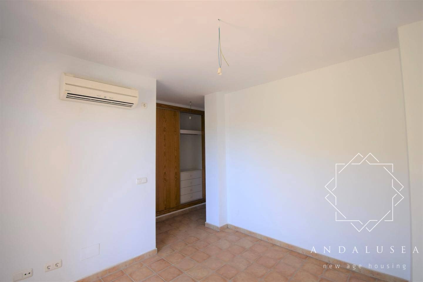 2 soveværelse Lejlighed til salg i Bedar med garage - € 149.000 (Ref: 6945915)