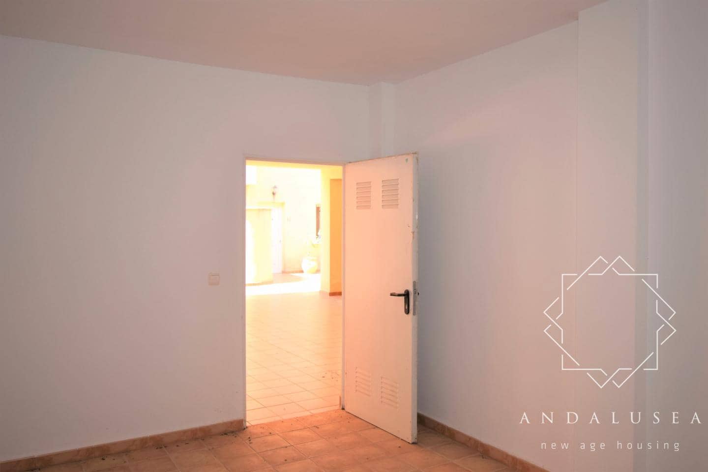 2 soveværelse Lejlighed til salg i Bedar med garage - € 149.000 (Ref: 6945915)