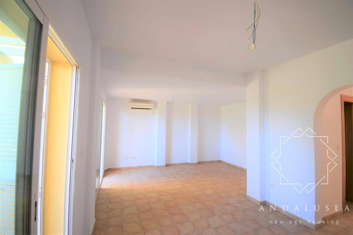 2 soveværelse Lejlighed til salg i Bedar med garage - € 149.000 (Ref: 6945915)