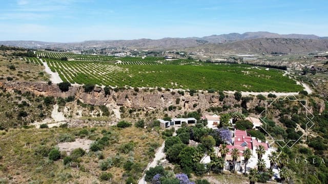 Finca/Casa Rural de 6 habitaciones en Turre en venta - 925.000 € (Ref: 7064392)