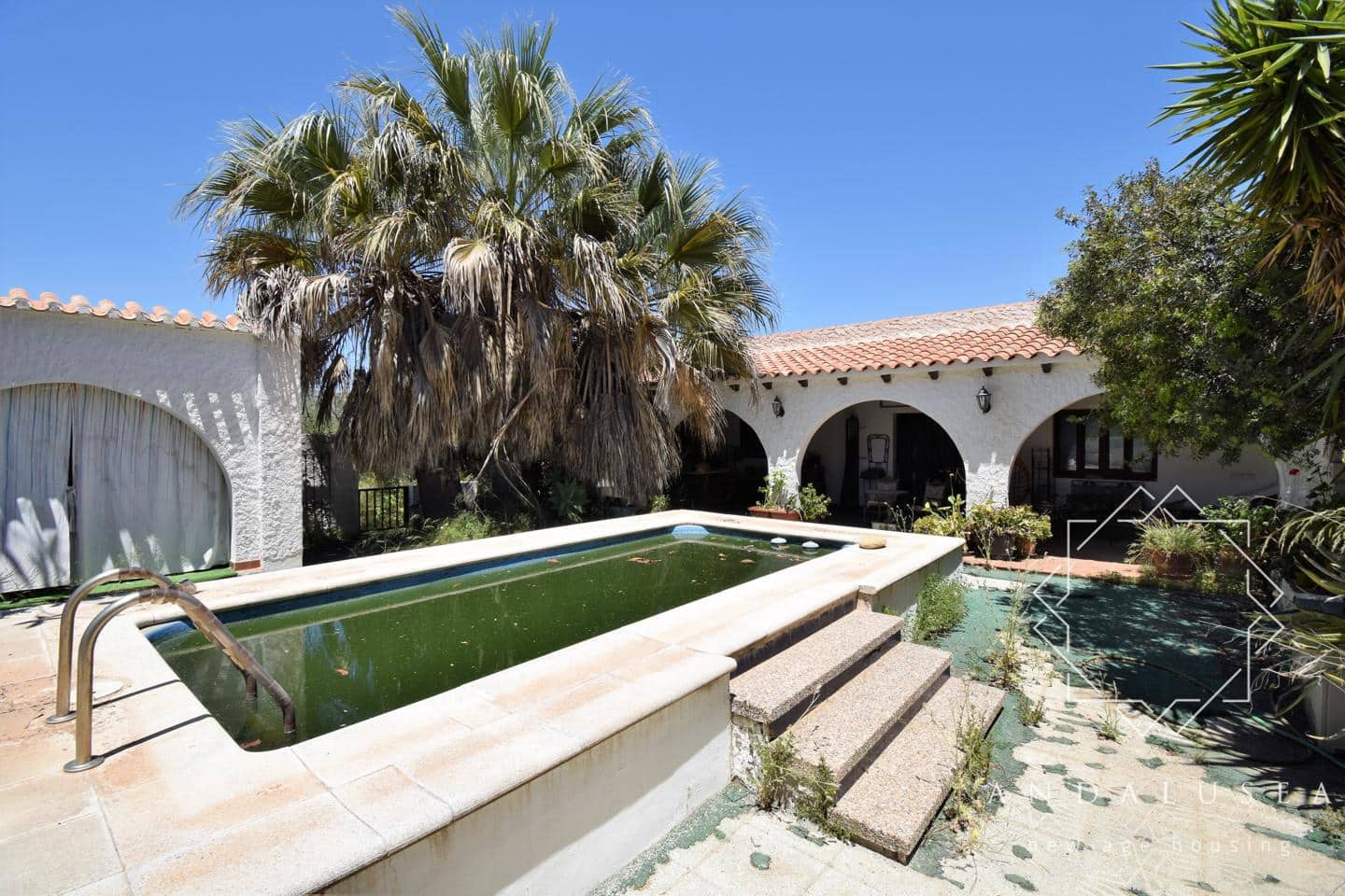 Finca/Casa Rural de 6 habitaciones en Turre en venta - 800.000 € (Ref: 7064392)