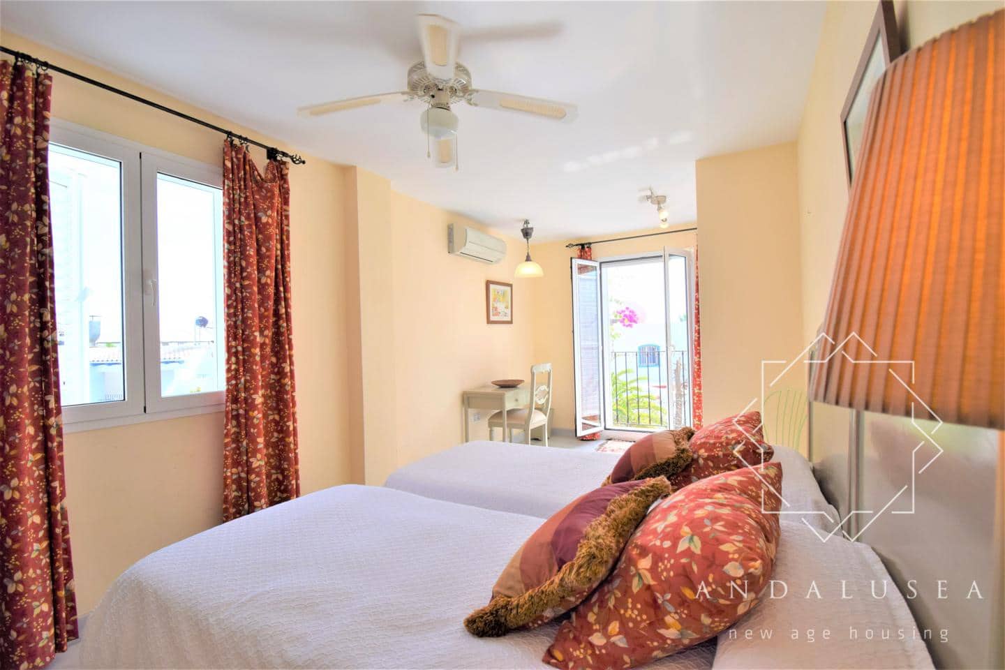 5 soveværelse Villa til salg i Mojacar med swimmingpool garage - € 550.000 (Ref: 7171124)