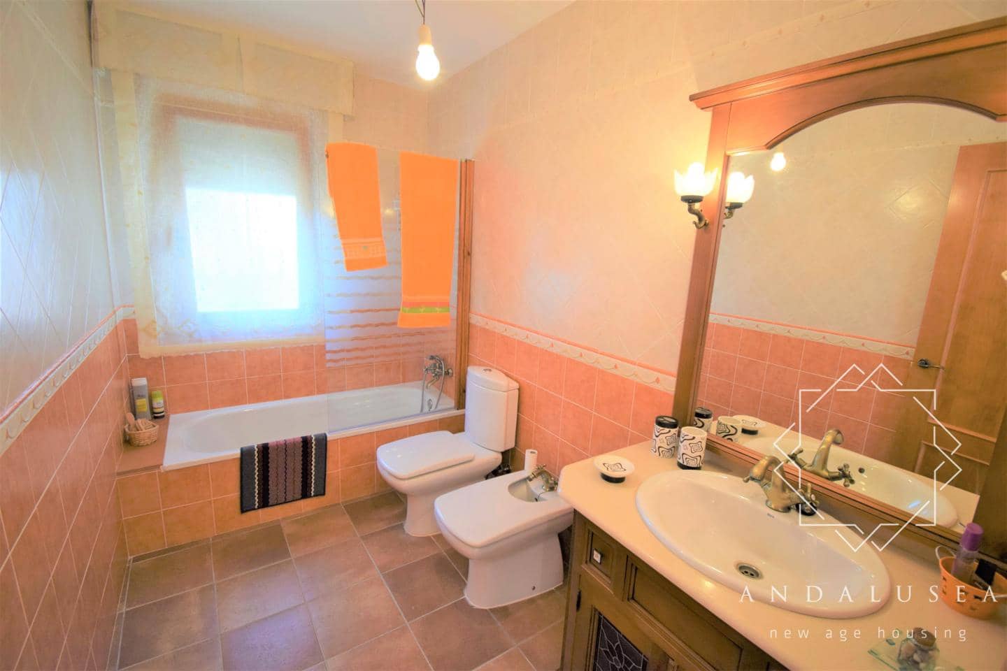 Chalet de 6 habitaciones en El Marchal (Lubrin) en venta - 205.000 € (Ref: 7382784)