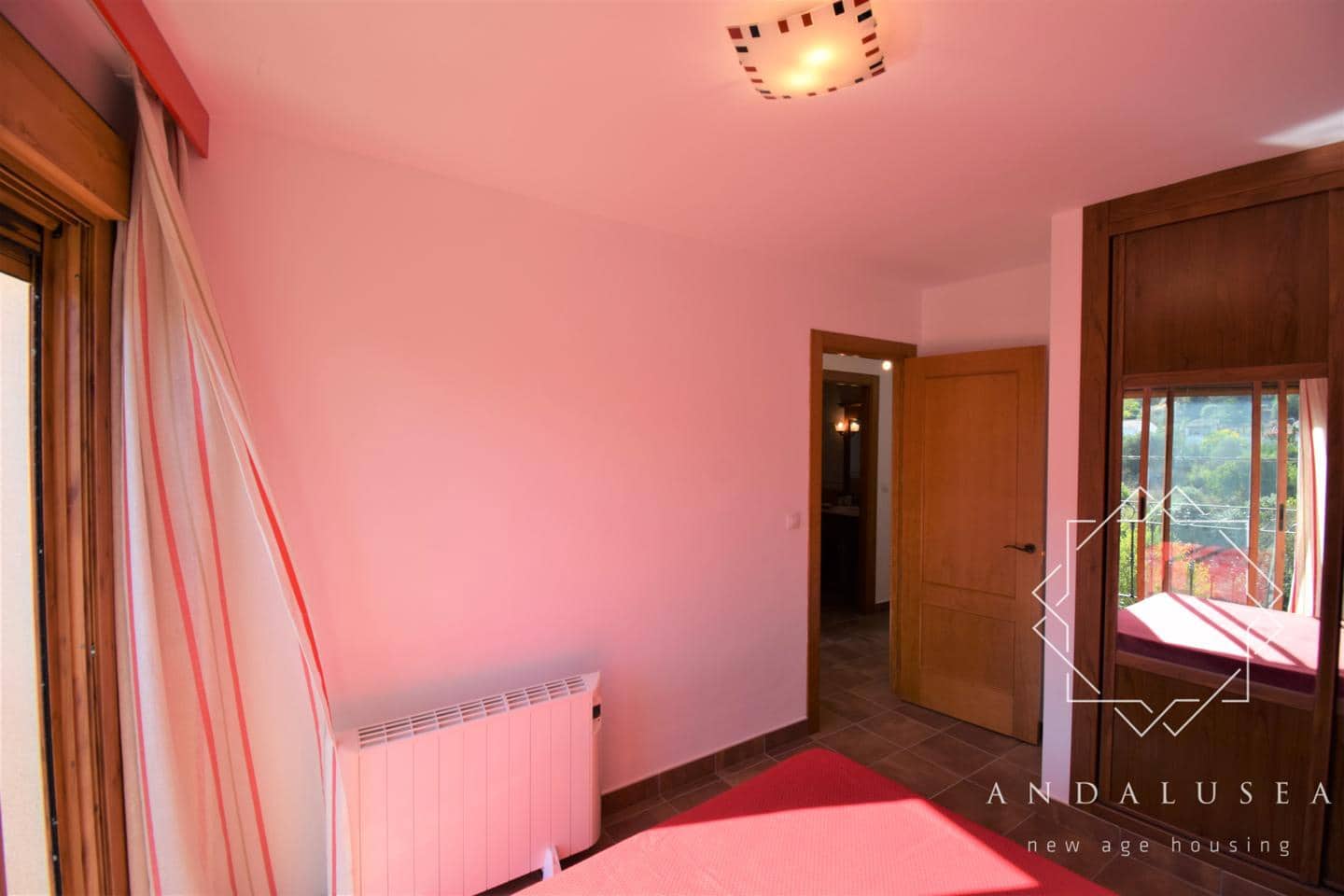 Chalet de 6 habitaciones en El Marchal (Lubrin) en venta - 205.000 € (Ref: 7382784)