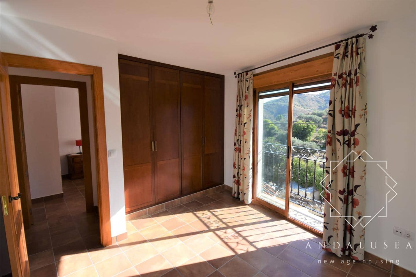 Chalet de 6 habitaciones en El Marchal (Lubrin) en venta - 205.000 € (Ref: 7382784)