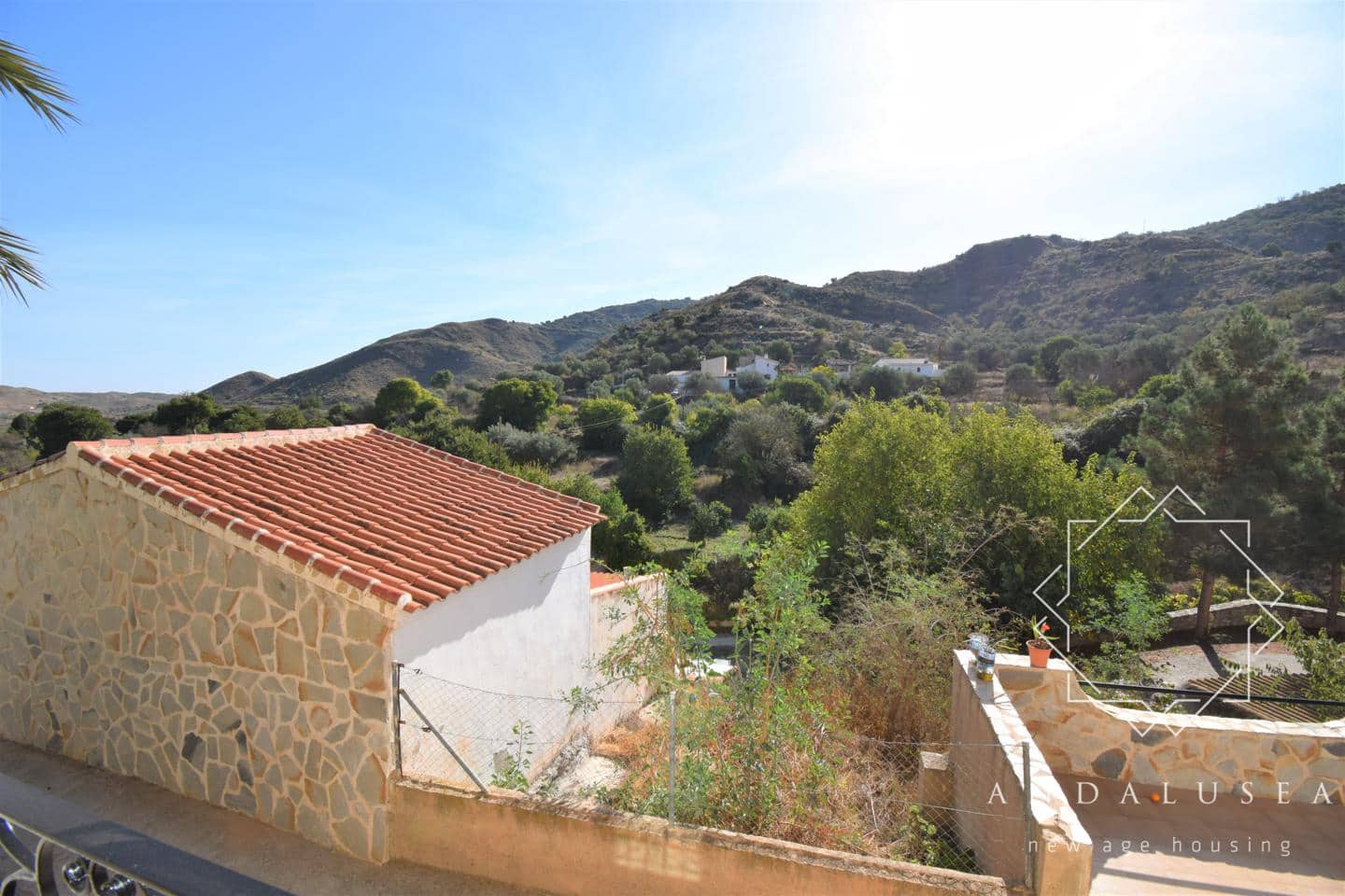 Chalet de 6 habitaciones en El Marchal (Lubrin) en venta - 205.000 € (Ref: 7382784)