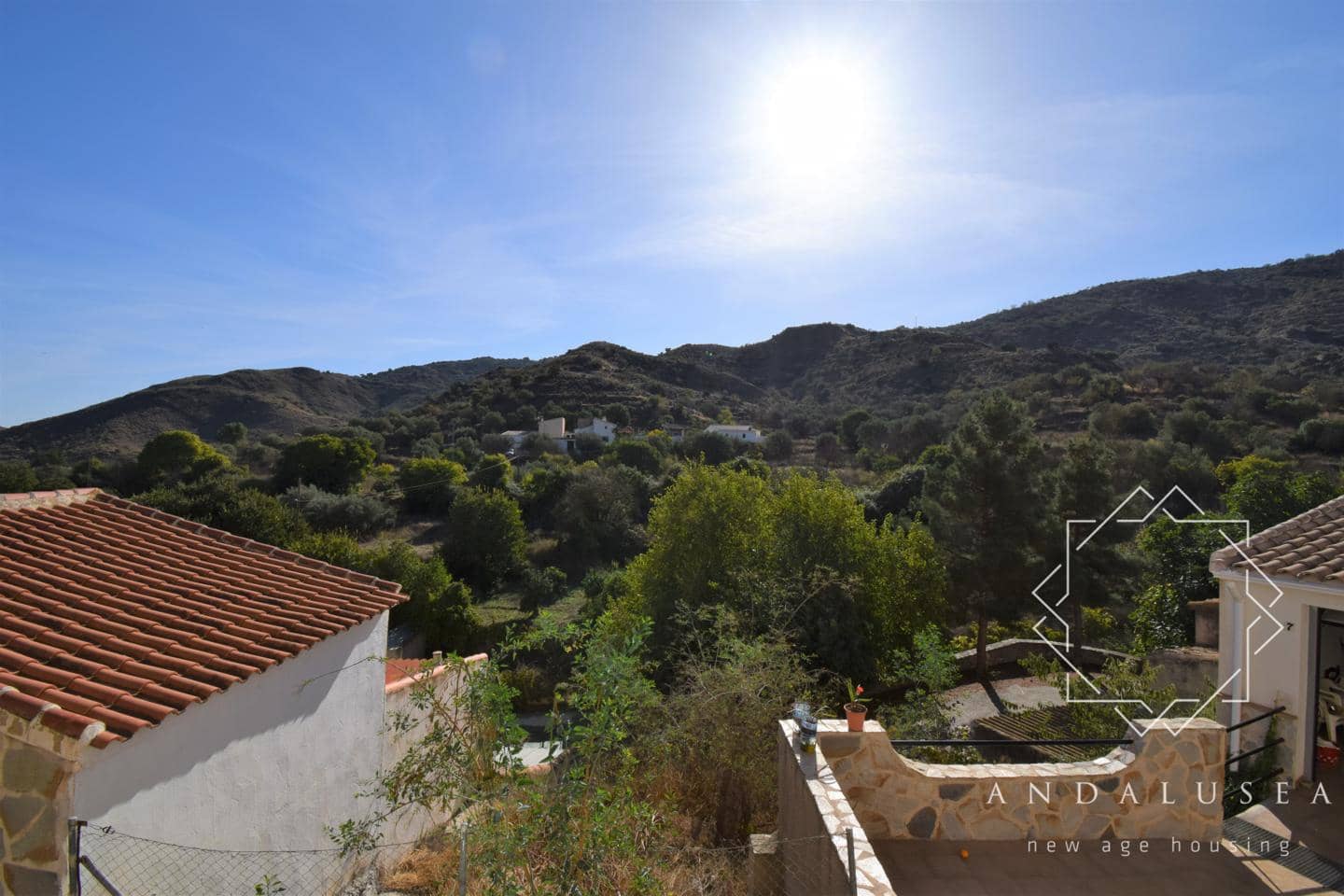 Chalet de 6 habitaciones en El Marchal (Lubrin) en venta - 205.000 € (Ref: 7382784)