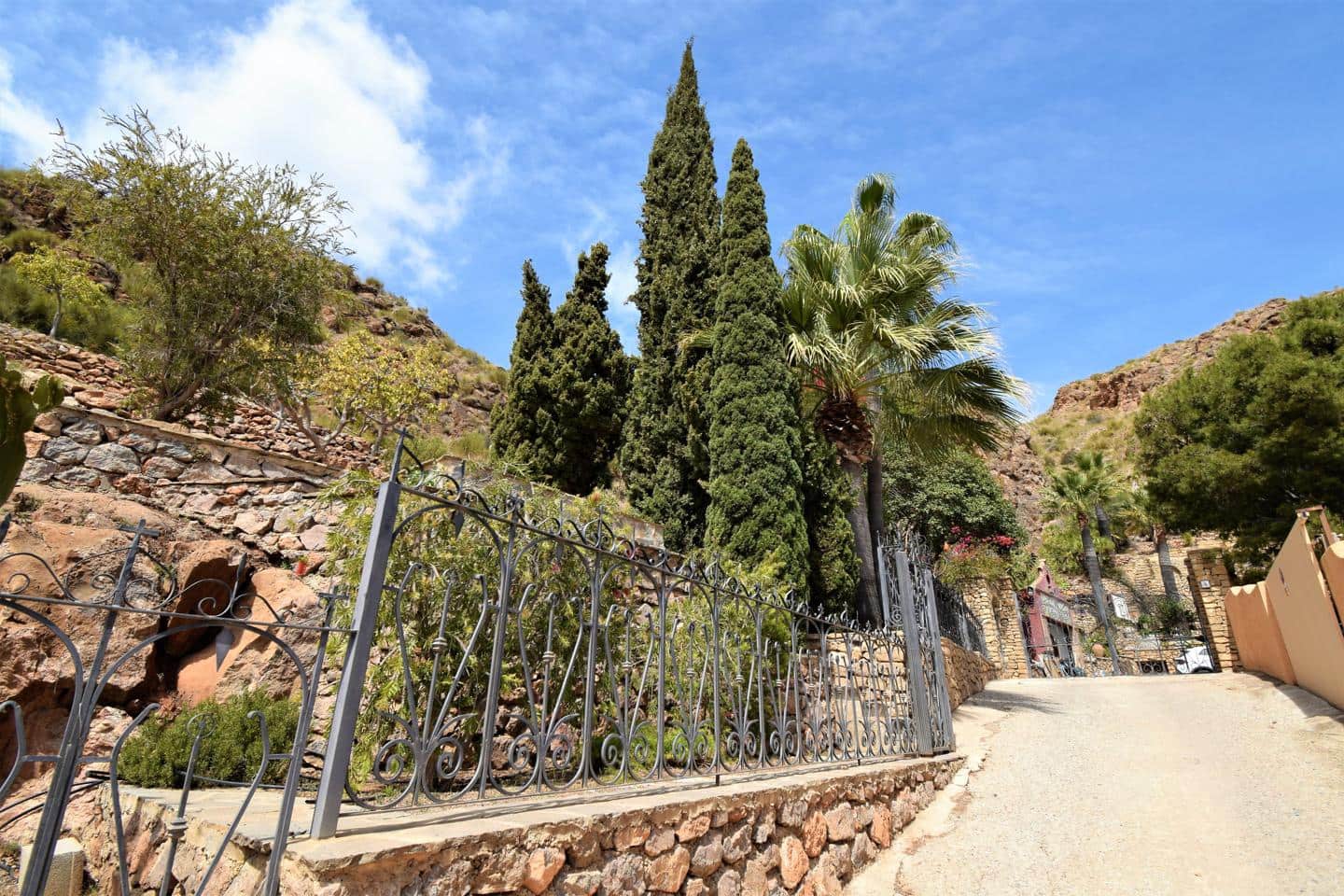 Grunde uden byggetilladelser til salg i Mojacar - € 289.800 (Ref: 7588180)