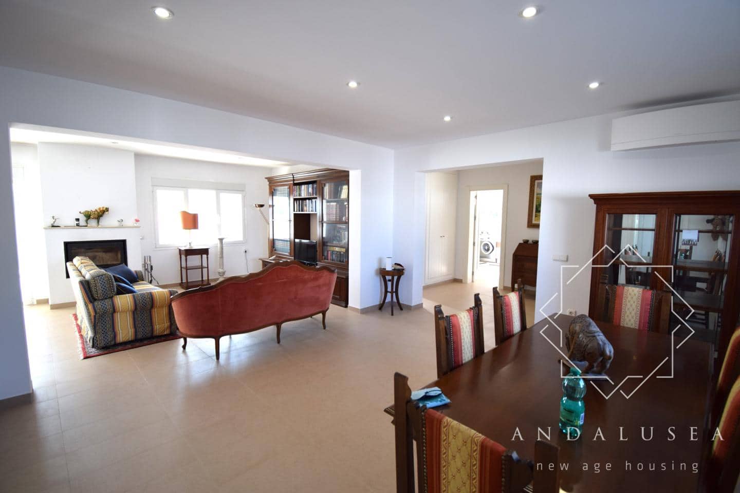 3 soveværelse Villa til salg i Mojacar med swimmingpool - € 695.000 (Ref: 7870647)