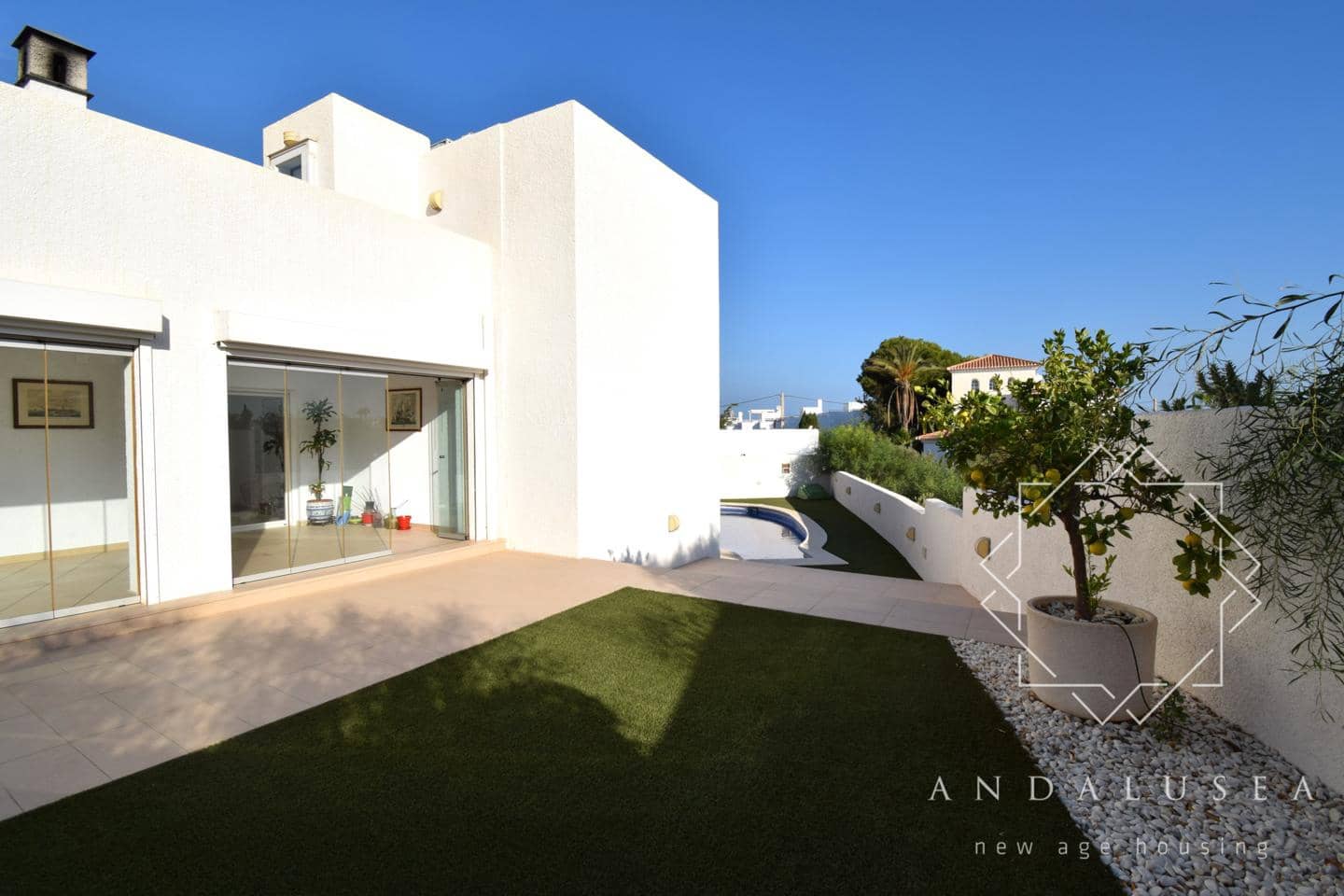 3 soveværelse Villa til salg i Mojacar med swimmingpool - € 695.000 (Ref: 7870647)