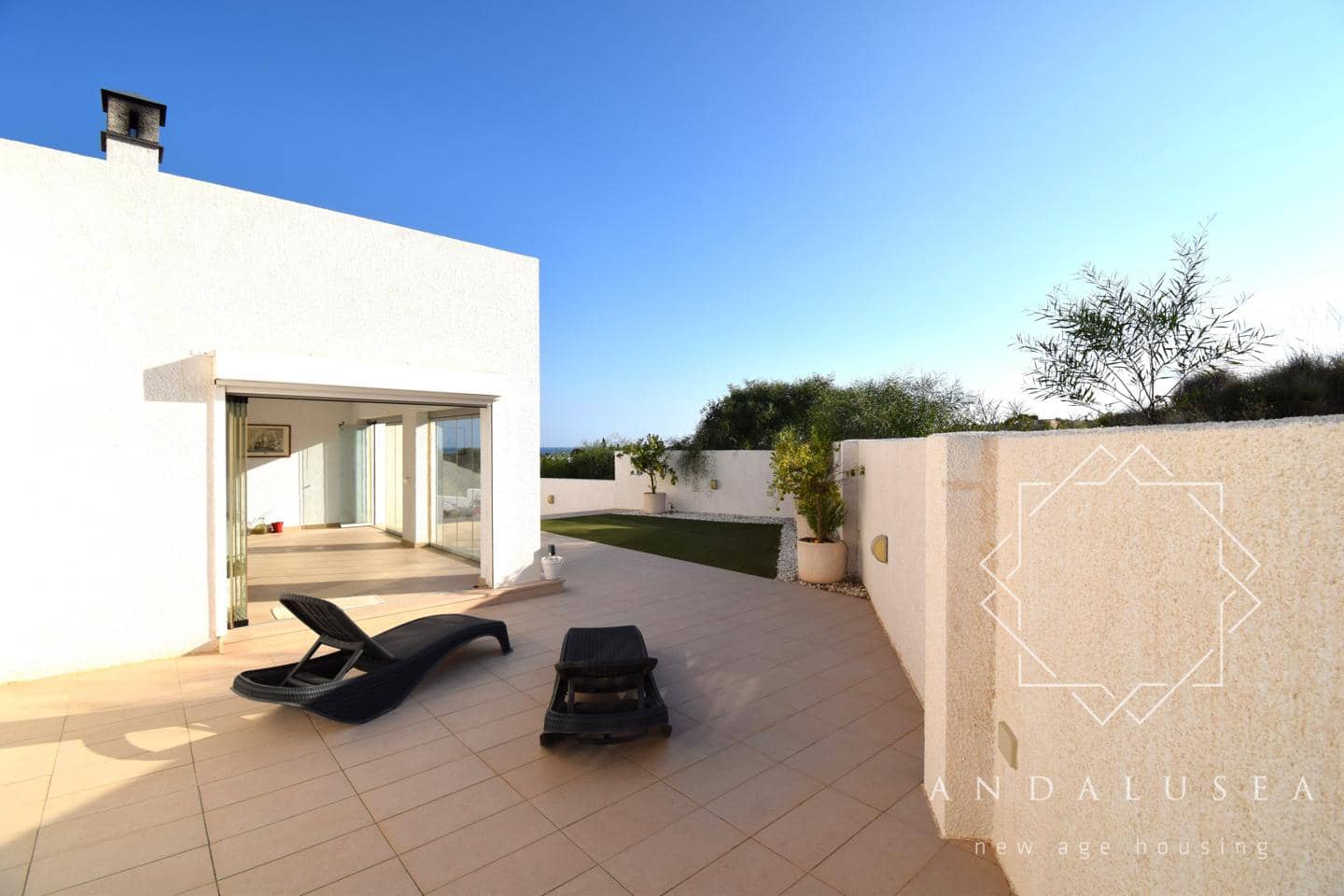 3 soveværelse Villa til salg i Mojacar med swimmingpool - € 695.000 (Ref: 7870647)