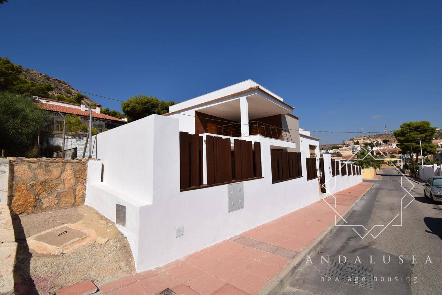 5 Zimmer Villa zu verkaufen in San Juan de los Terreros mit Pool - 849.000 € (Ref: 7876855)