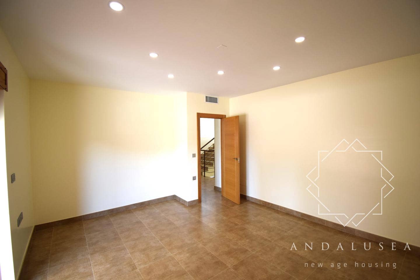 5 Zimmer Villa zu verkaufen in San Juan de los Terreros mit Pool - 849.000 € (Ref: 7876855)