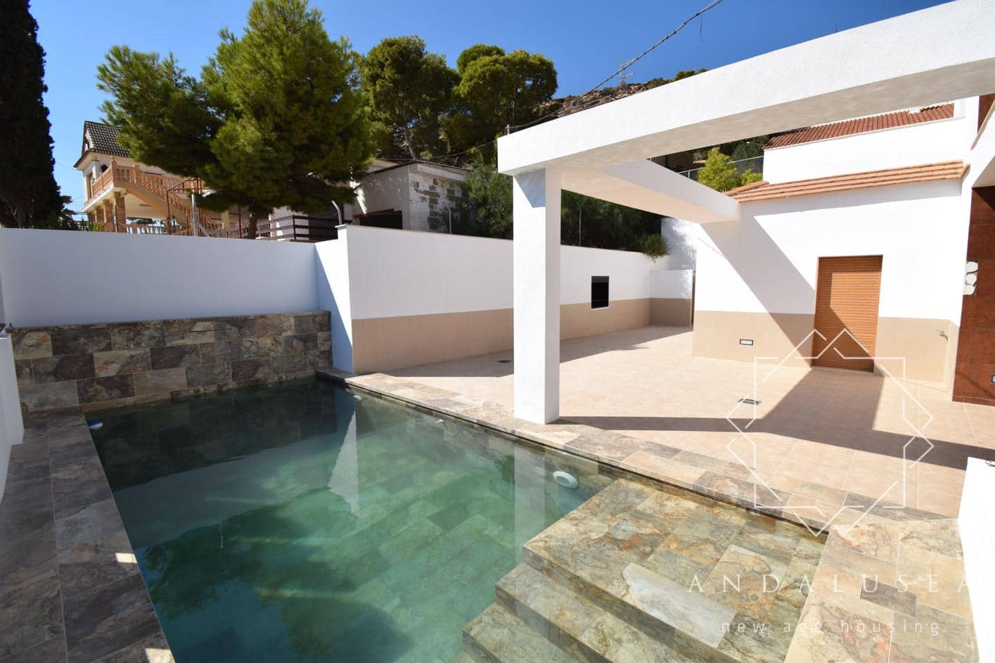 5 Zimmer Villa zu verkaufen in San Juan de los Terreros mit Pool - 849.000 € (Ref: 7876855)