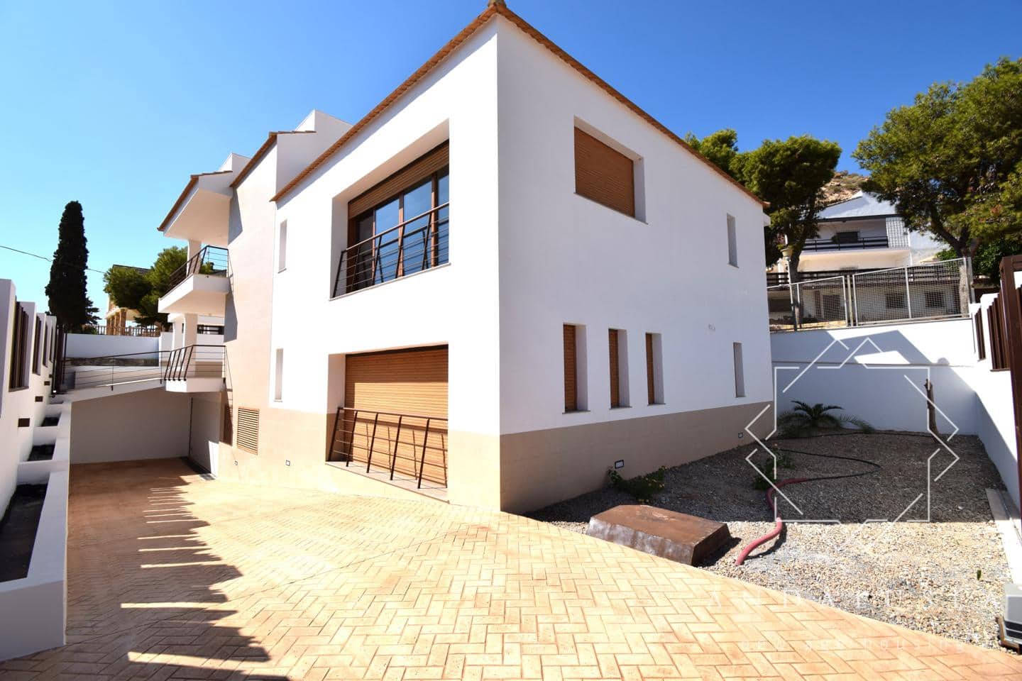 5 Zimmer Villa zu verkaufen in San Juan de los Terreros mit Pool - 849.000 € (Ref: 7876855)