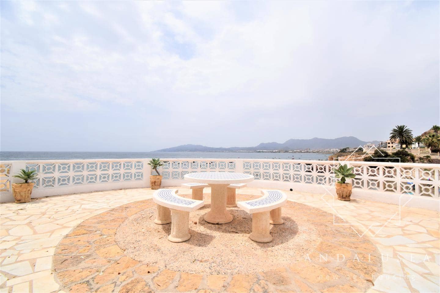 8 Zimmer Villa zu verkaufen in San Juan de los Terreros - 1.100.000 € (Ref: 7876856)