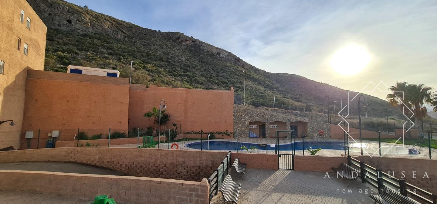 2 slaapkamer Flat te koop in Mojacar met zwembad garage - € 165.000 (Ref: 8000984)
