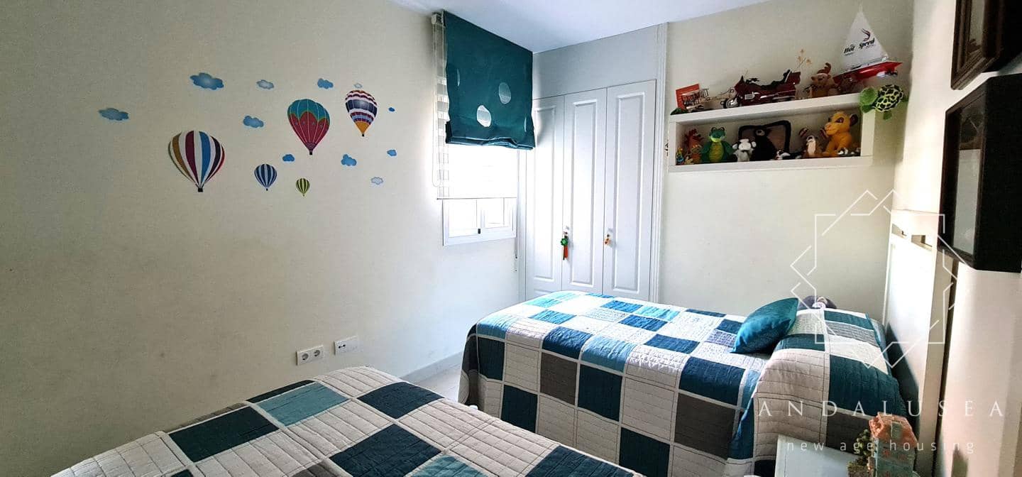 2 slaapkamer Flat te koop in Mojacar met zwembad garage - € 165.000 (Ref: 8000984)