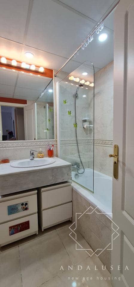2 slaapkamer Flat te koop in Mojacar met zwembad garage - € 165.000 (Ref: 8000984)