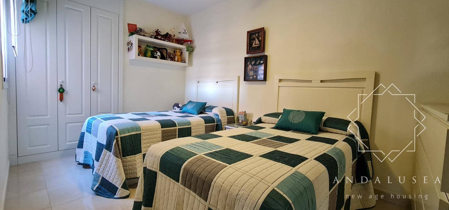 2 slaapkamer Flat te koop in Mojacar met zwembad garage - € 165.000 (Ref: 8000984)