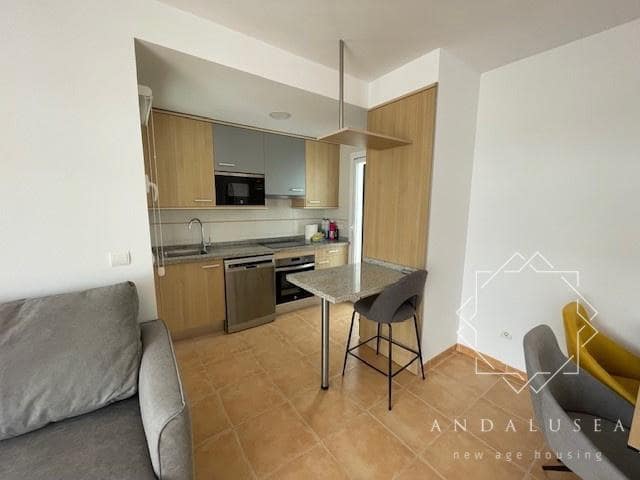 Piso de 3 habitaciones en Mojácar en alquiler con piscina garaje - 1.300 € (Ref: 8149390)