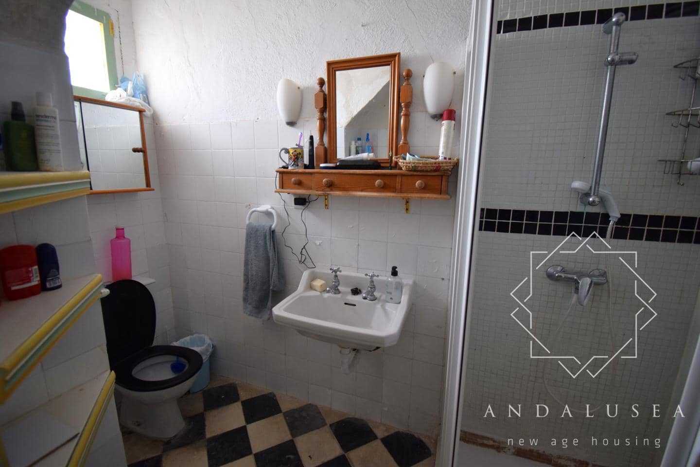 8 soveværelse Virksomhed til salg i Mojacar - € 425.000 (Ref: 8263916)