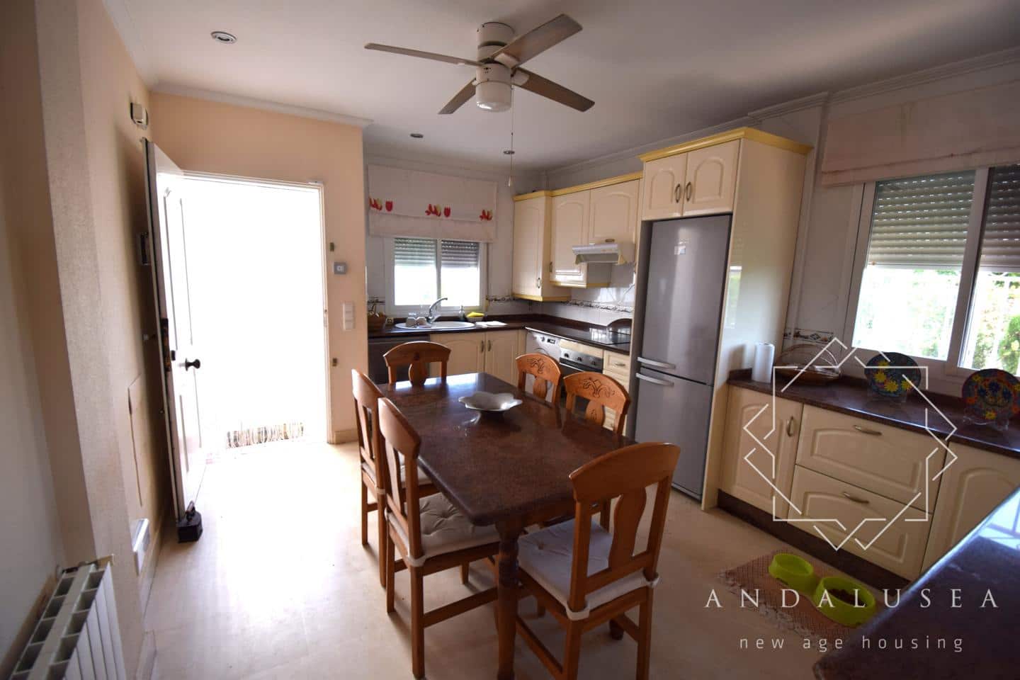 4 soveværelse Lejlighed til leje i Mojacar - € 1.500 (Ref: 8589747)