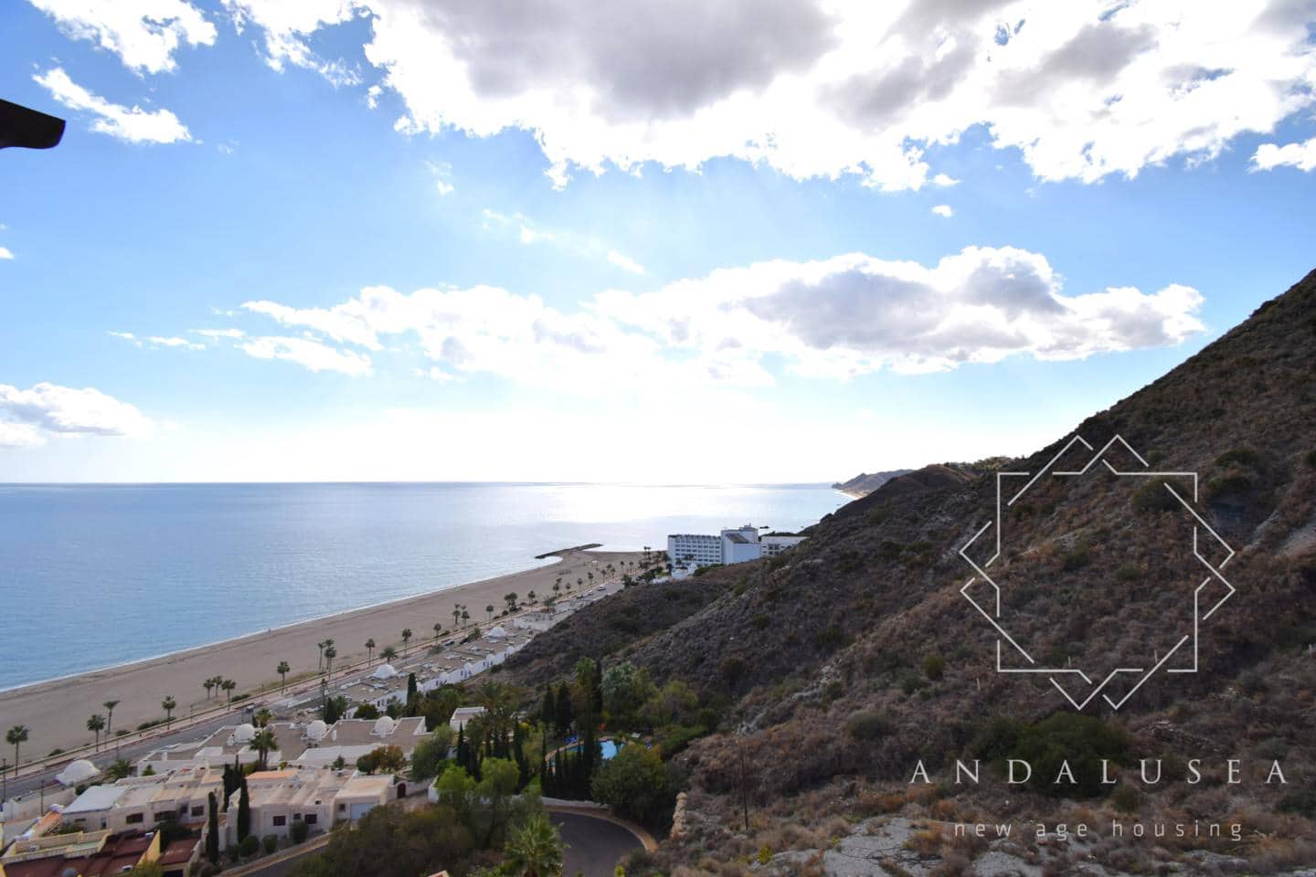 4 soveværelse Villa til salg i Mojacar med swimmingpool - € 485.000 (Ref: 8640142)