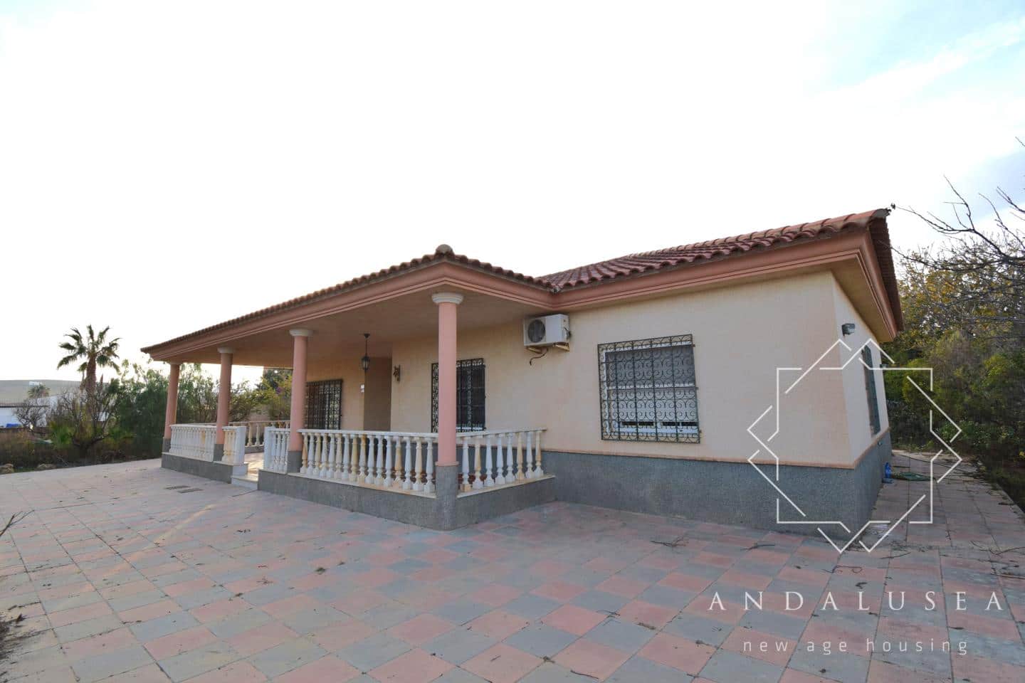 4 bedroom Villa for sale in Antas with pool - € 399,000 (Ref: 8703286)