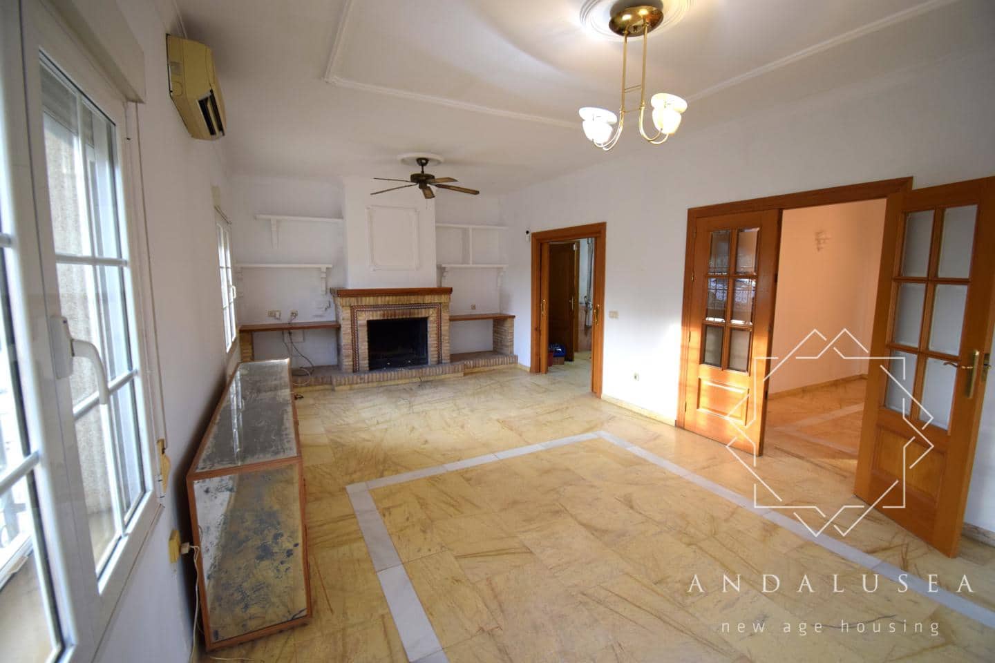 4 bedroom Villa for sale in Antas with pool - € 399,000 (Ref: 8703286)