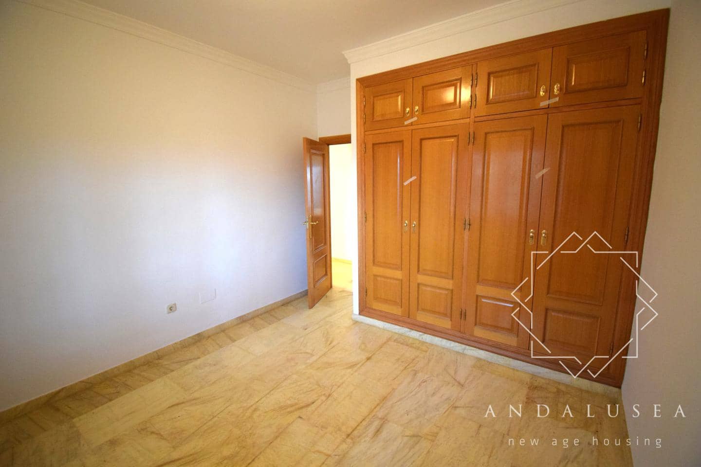 4 bedroom Villa for sale in Antas with pool - € 399,000 (Ref: 8703286)