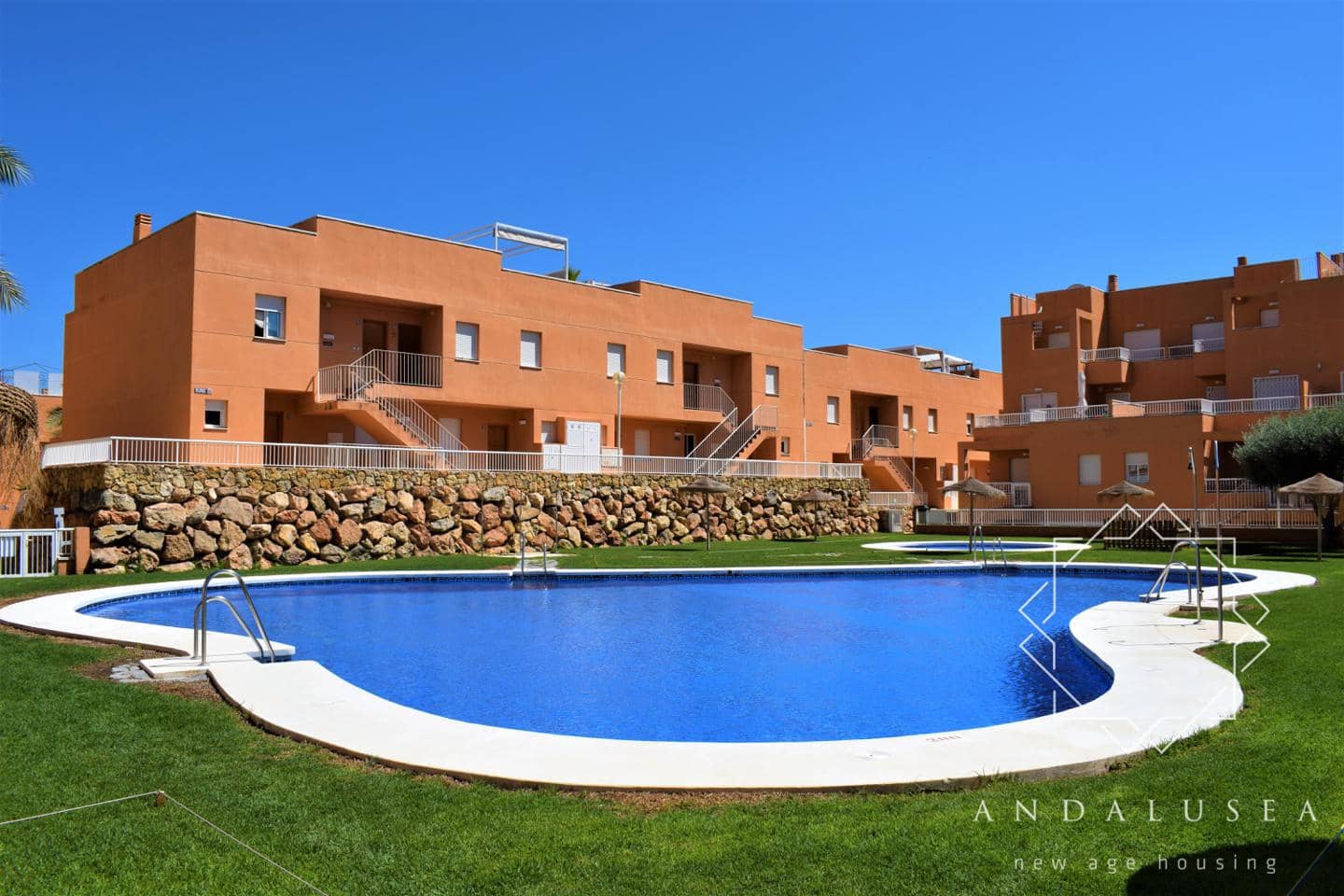 2 bedroom Flat for rent in Mojacar with pool - € 700 (Ref: 8863342)