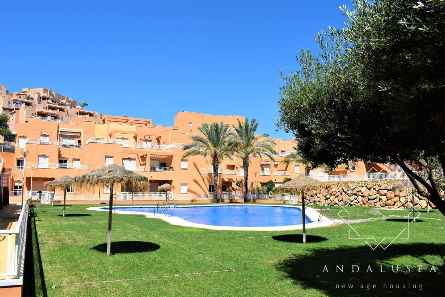 2 bedroom Flat for rent in Mojacar with pool - € 700 (Ref: 8863342)