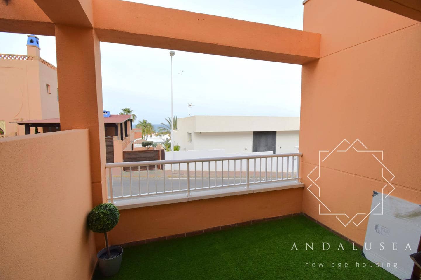 2 soveværelse Lejlighed til salg i Mojacar med swimmingpool - € 200.000 (Ref: 8941975)