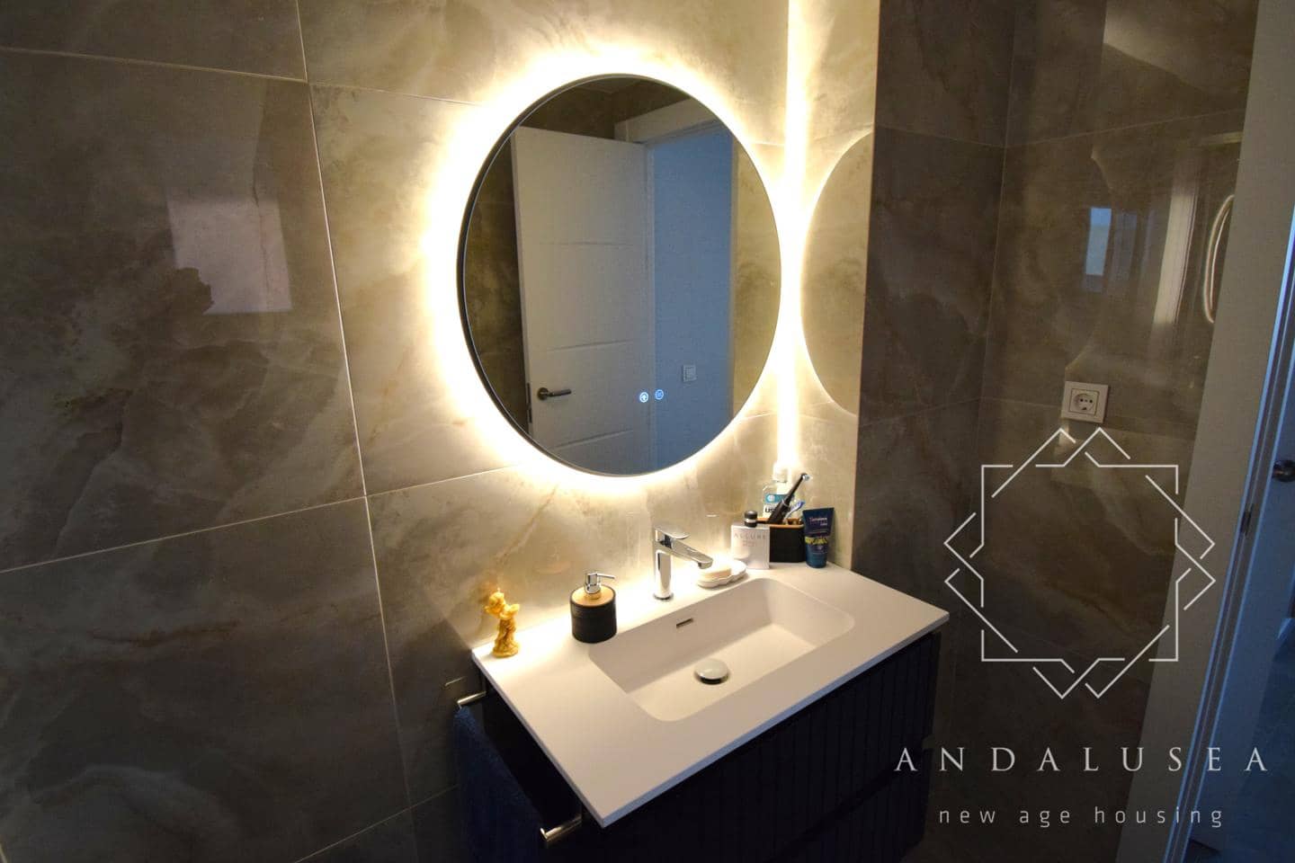 2 soveværelse Lejlighed til salg i Mojacar med swimmingpool - € 200.000 (Ref: 8941975)