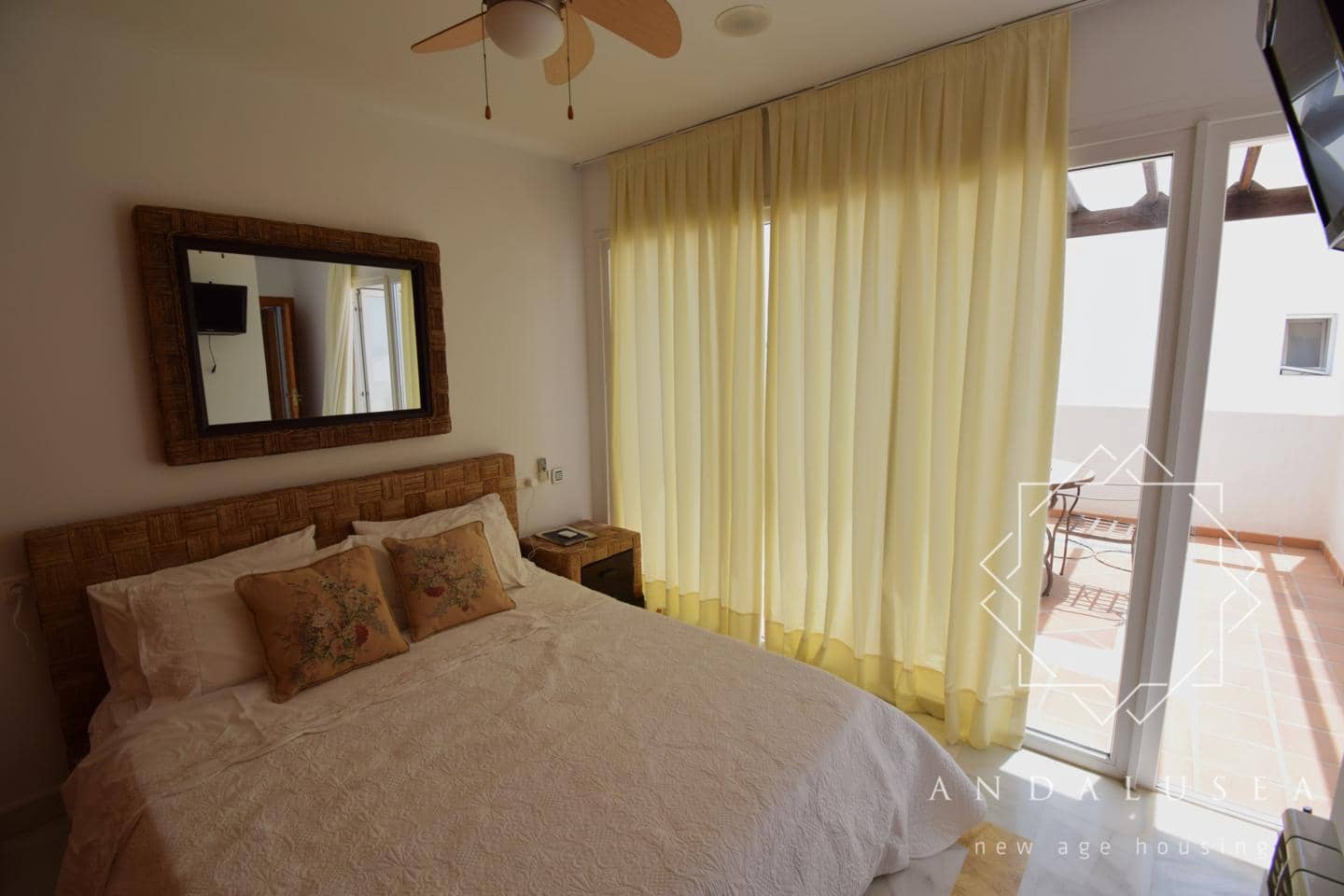 4 soveværelse Villa til salg i Mojacar med swimmingpool - € 595.000 (Ref: 9127467)