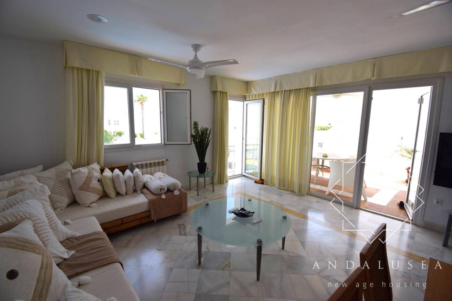 4 soveværelse Villa til salg i Mojacar med swimmingpool - € 595.000 (Ref: 9127467)