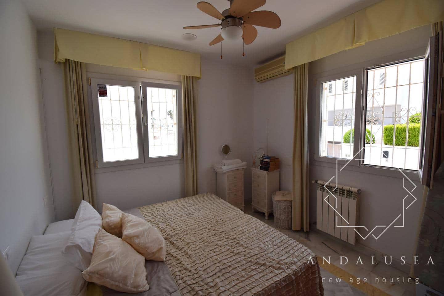 4 soveværelse Villa til salg i Mojacar med swimmingpool - € 595.000 (Ref: 9127467)