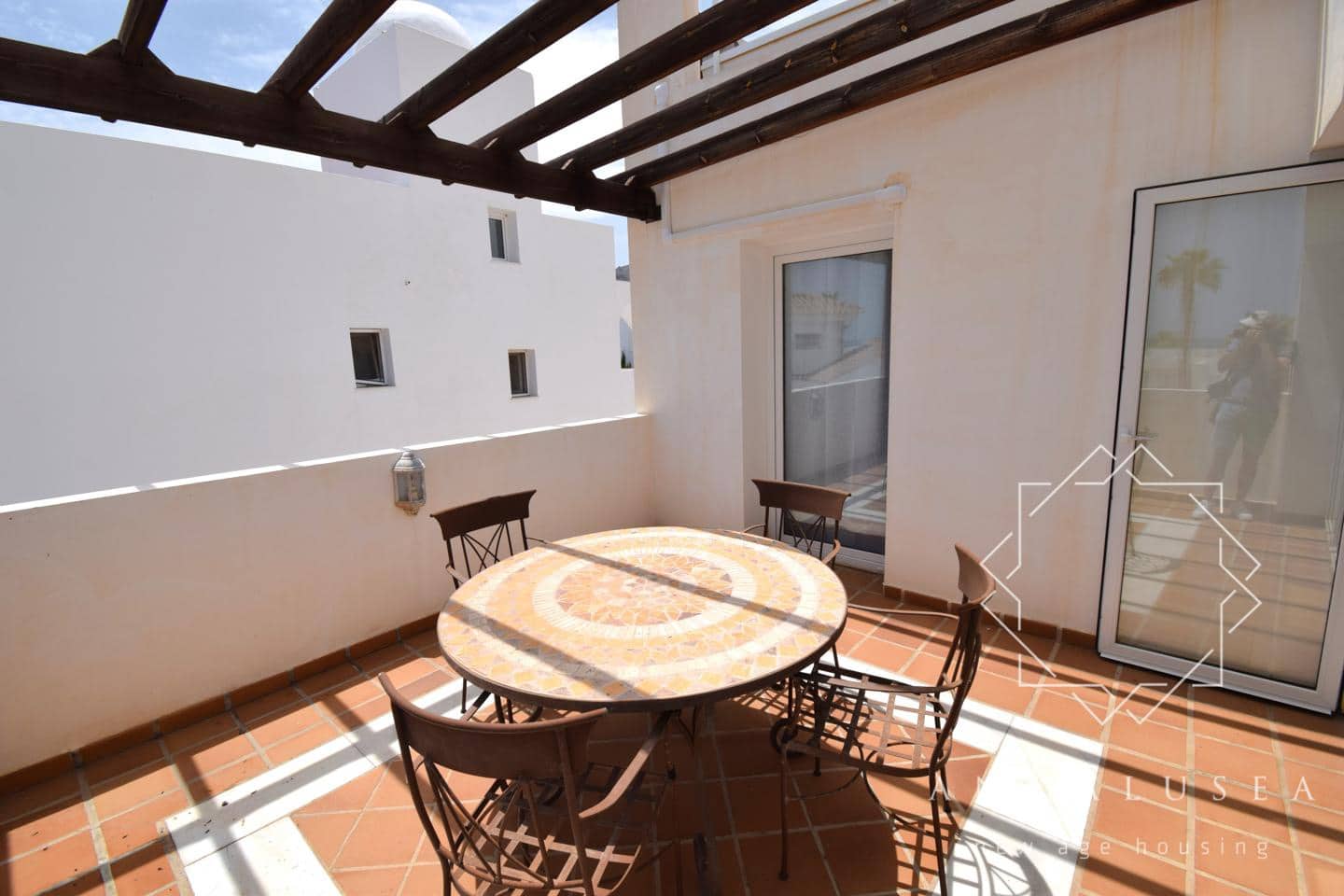 4 soveværelse Villa til salg i Mojacar med swimmingpool - € 595.000 (Ref: 9127467)