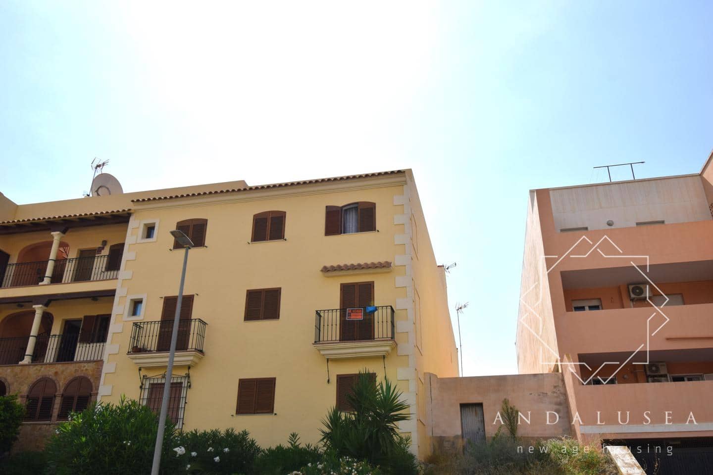 3 soveværelse Lejlighed til salg i Cuevas del Almanzora med swimmingpool garage - € 215.000 (Ref: 9135642)