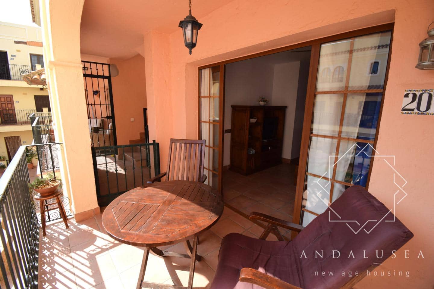 3 soveværelse Lejlighed til salg i Cuevas del Almanzora med swimmingpool garage - € 215.000 (Ref: 9135642)