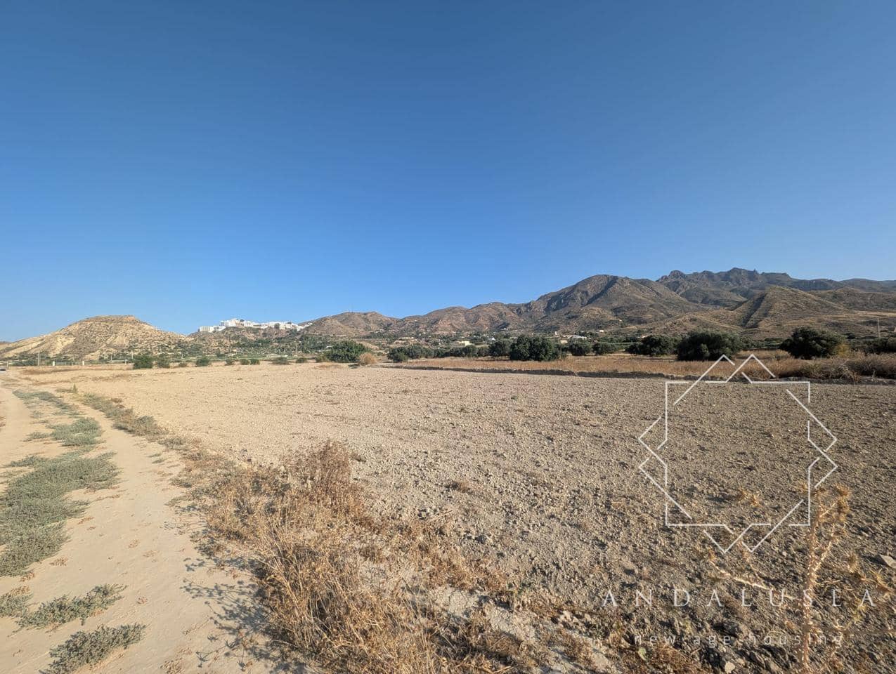 Grunde uden byggetilladelser til salg i Mojacar - € 218.000 (Ref: 9146190)