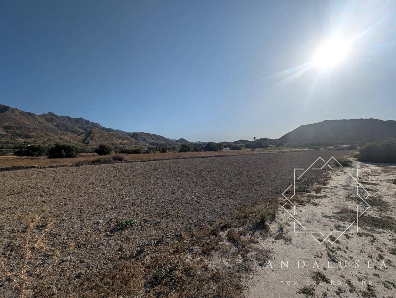 Grunde uden byggetilladelser til salg i Mojacar - € 218.000 (Ref: 9146190)