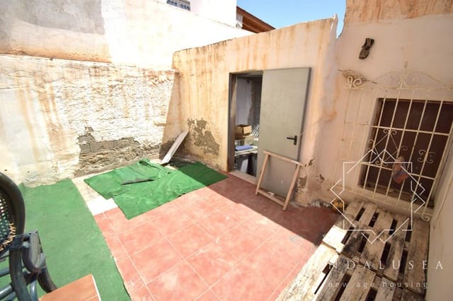 3 soveværelse Villa til salg i Garrucha - € 110.000 (Ref: 9168295)