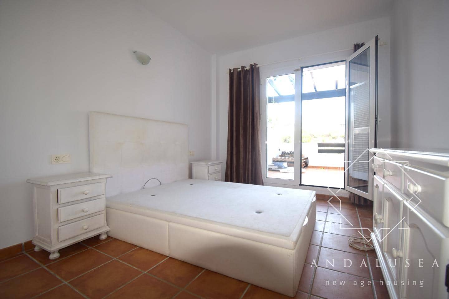 Piso de 1 habitación en Mojácar en venta con piscina - 162.000 € (Ref: 9175774)