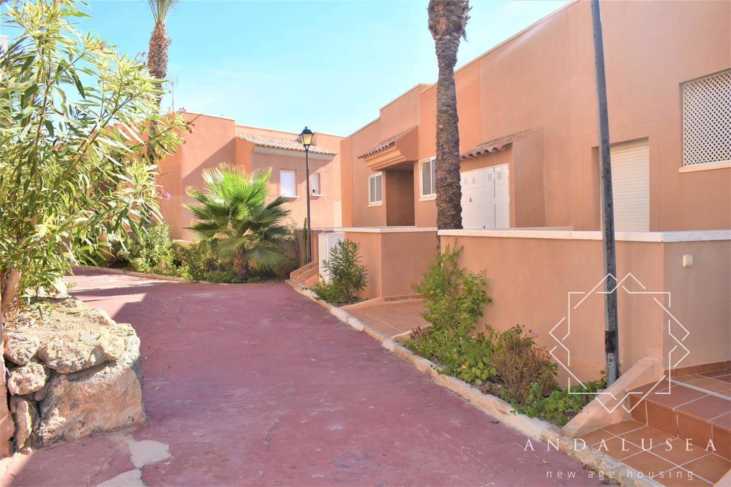 2 soveværelse Lejlighed til leje i Mojacar - € 800 (Ref: 9193177)