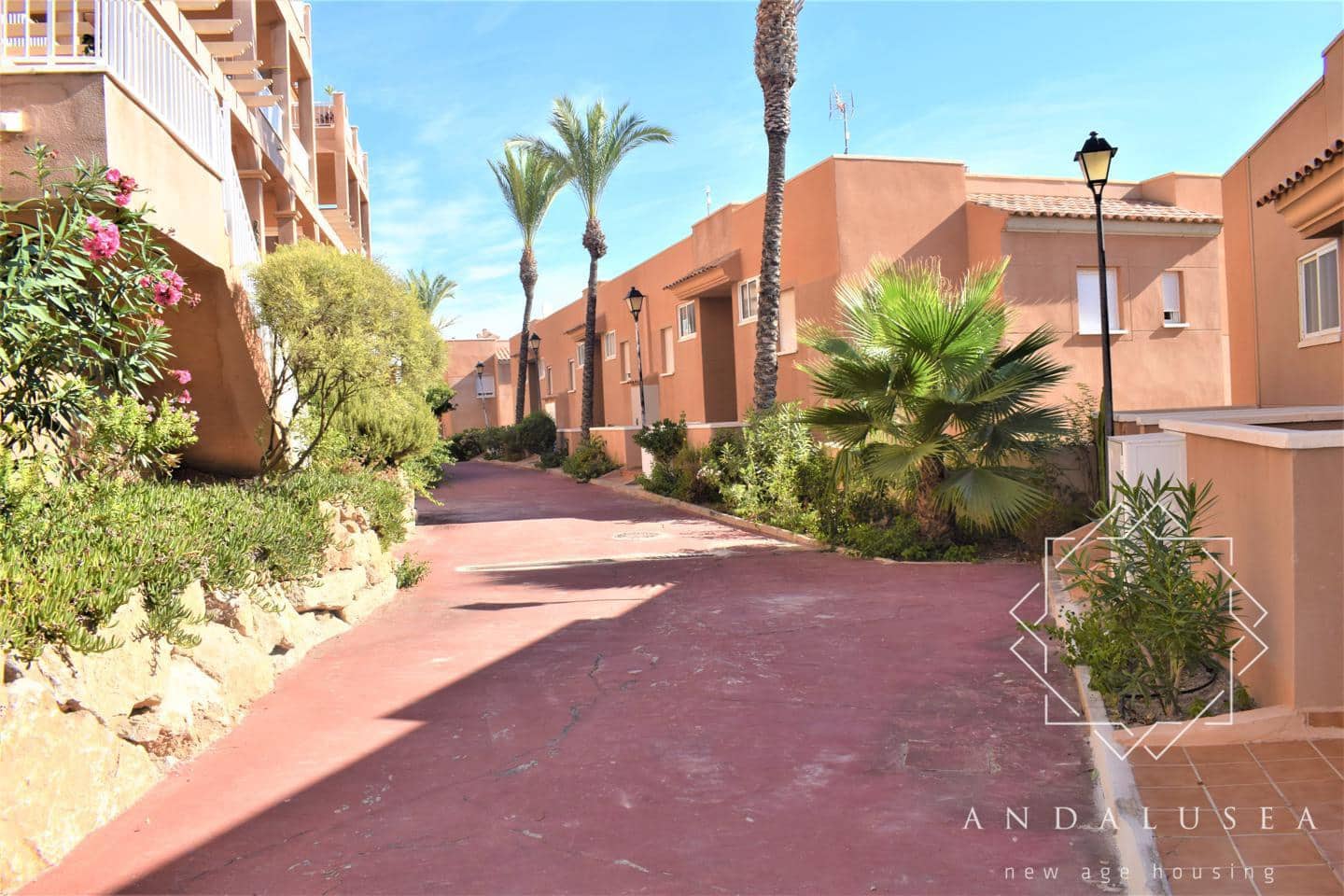 2 soveværelse Lejlighed til leje i Mojacar - € 800 (Ref: 9193177)