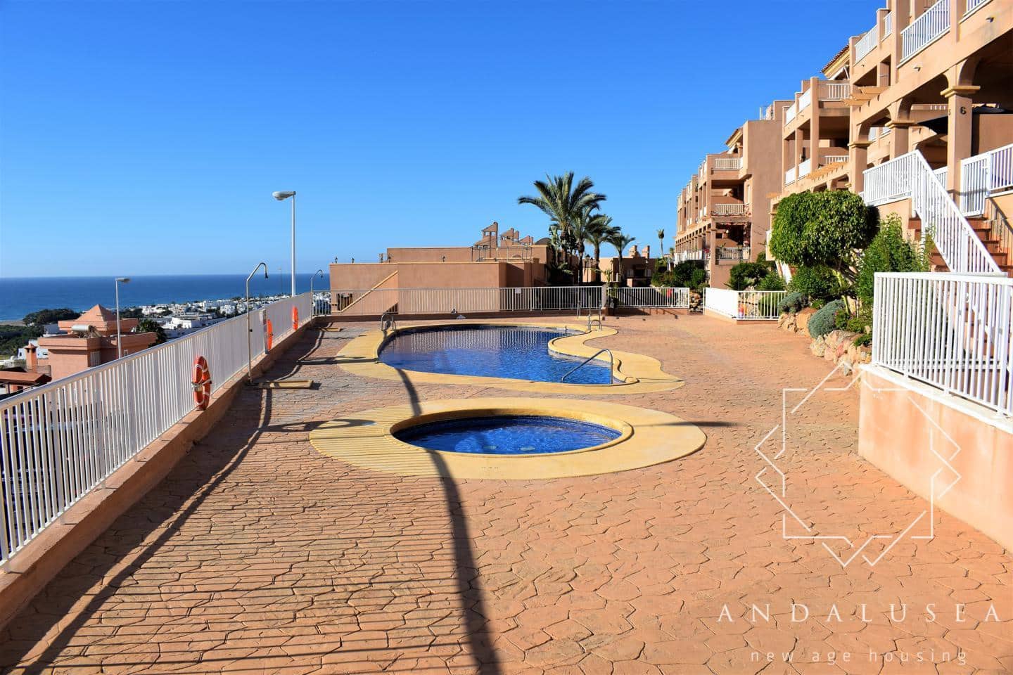 2 soveværelse Lejlighed til leje i Mojacar - € 800 (Ref: 9193177)